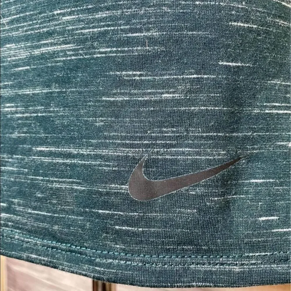 Nike T-Shirt